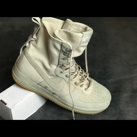 *ONE DAY ONLY SALE* SF AIRE FORCE 1 - Picture 2 of 4